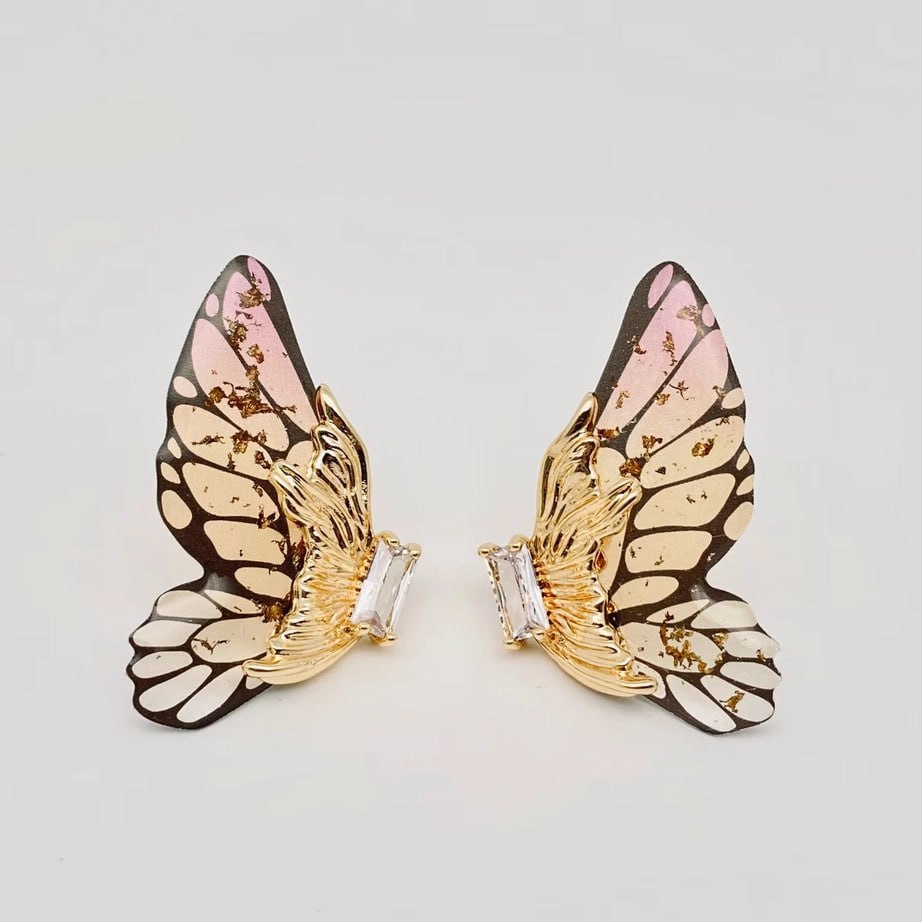 Gradient Butterfly Wings Stud Earrings